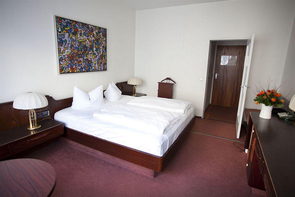 Quentin Berlin Hotel Am Kurfuerstendamm Экстерьер фото